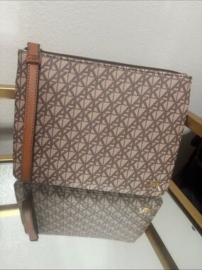 NWOT Anne Klein Brown/Tan AK Monogram Clutch Wristlet